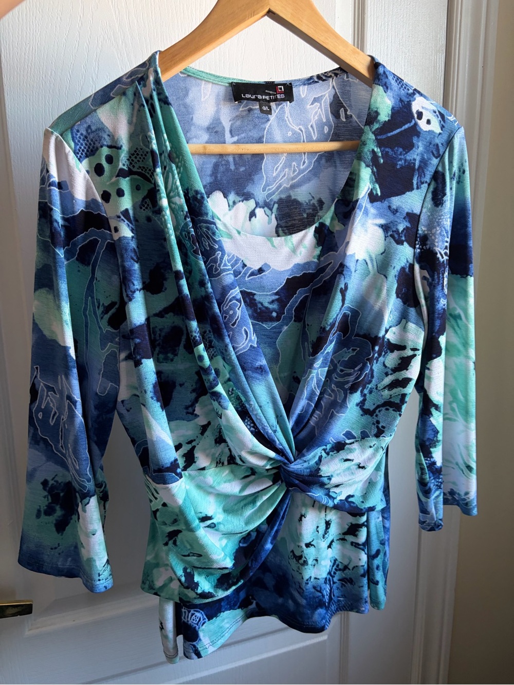 Vintage 90s 3/4 Sleeve Knot-Front Top